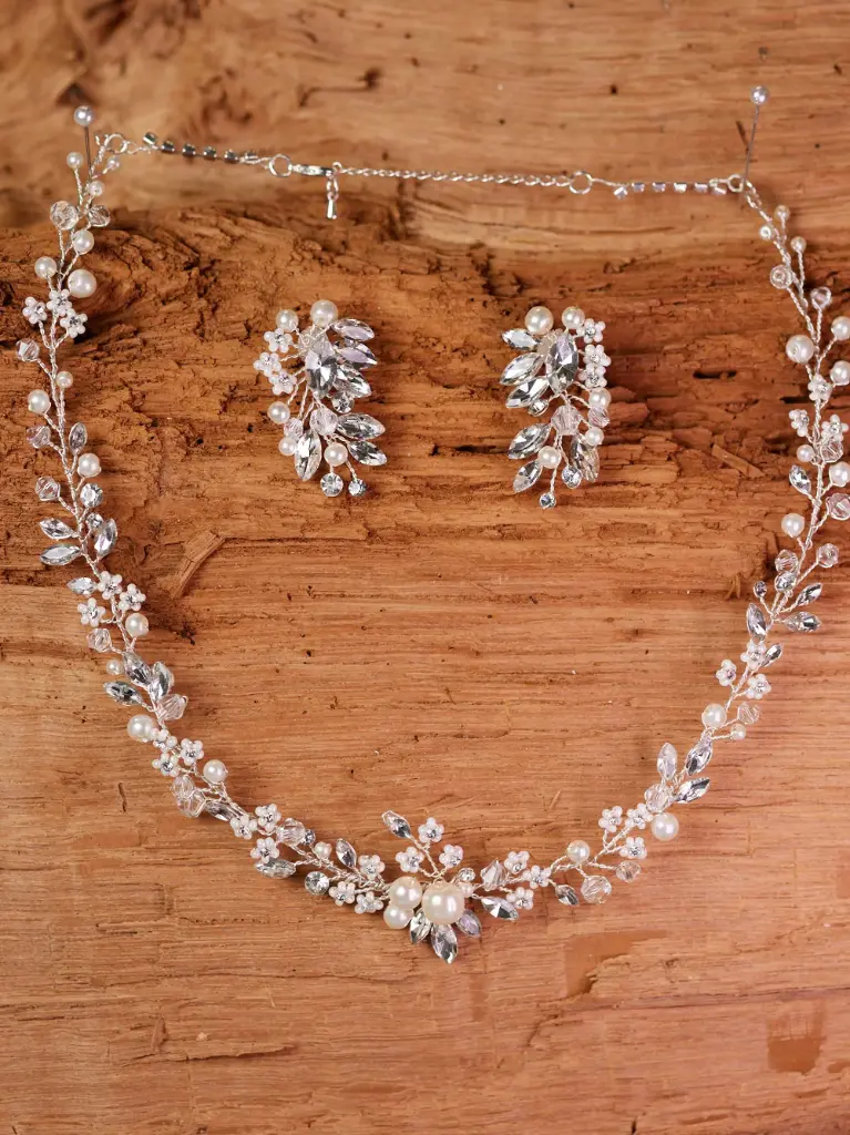 Emmerling Necklace & Earrings 66401